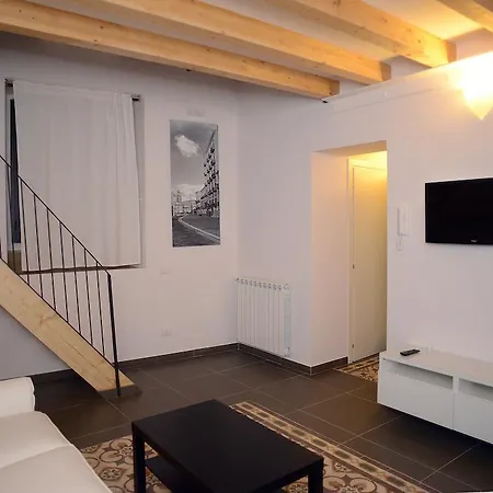 Oda ve Kahvaltı Thule